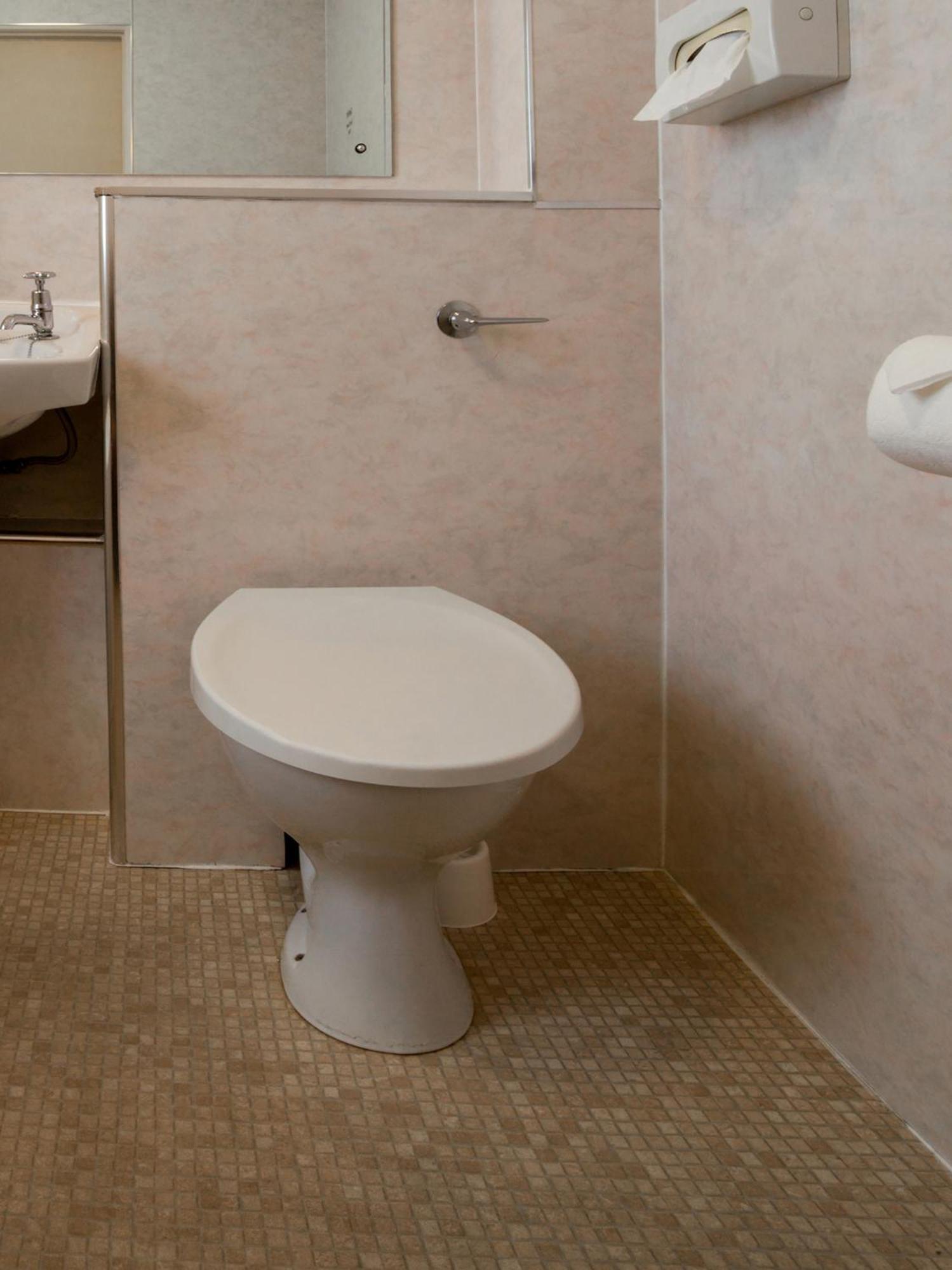 Hotel Brentwood Centre 3*
